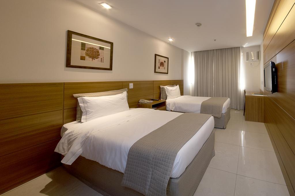 Americas Granada Hotel 4*